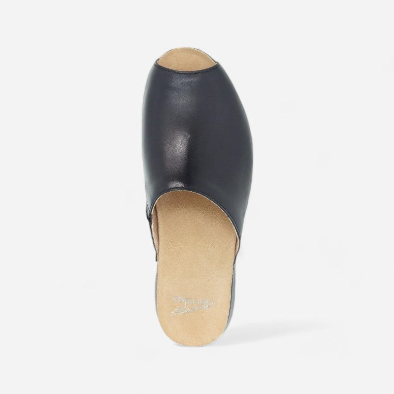 Ravyn Ivory Black Nappa