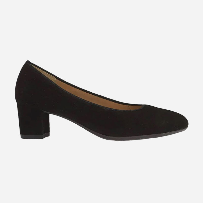Kendall Black Suede