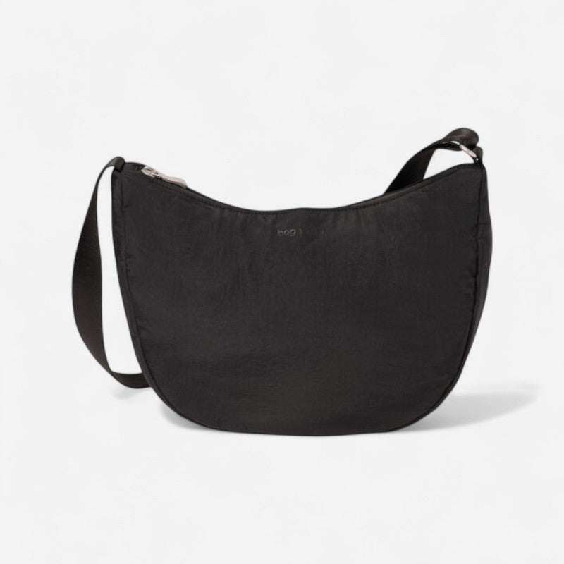 Swift Crescent Crossbody Black