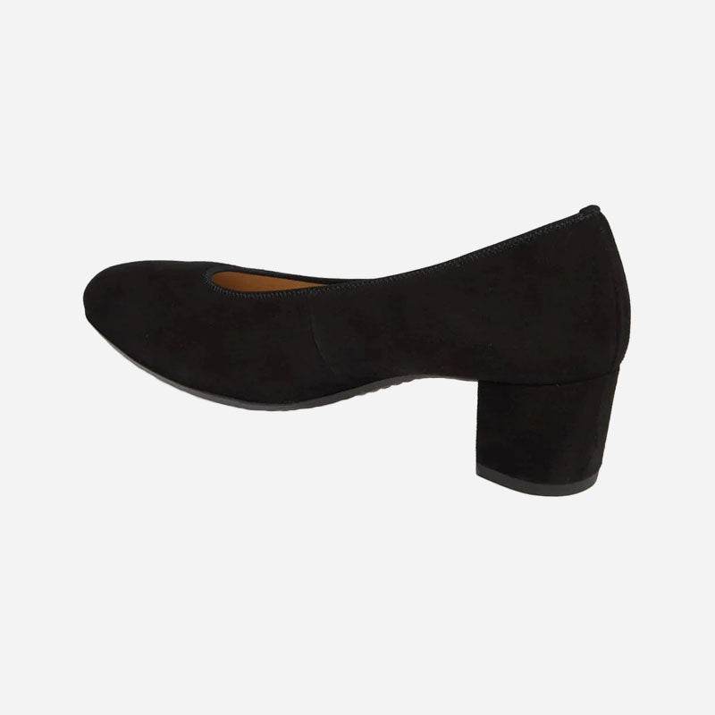 Kendall Black Suede